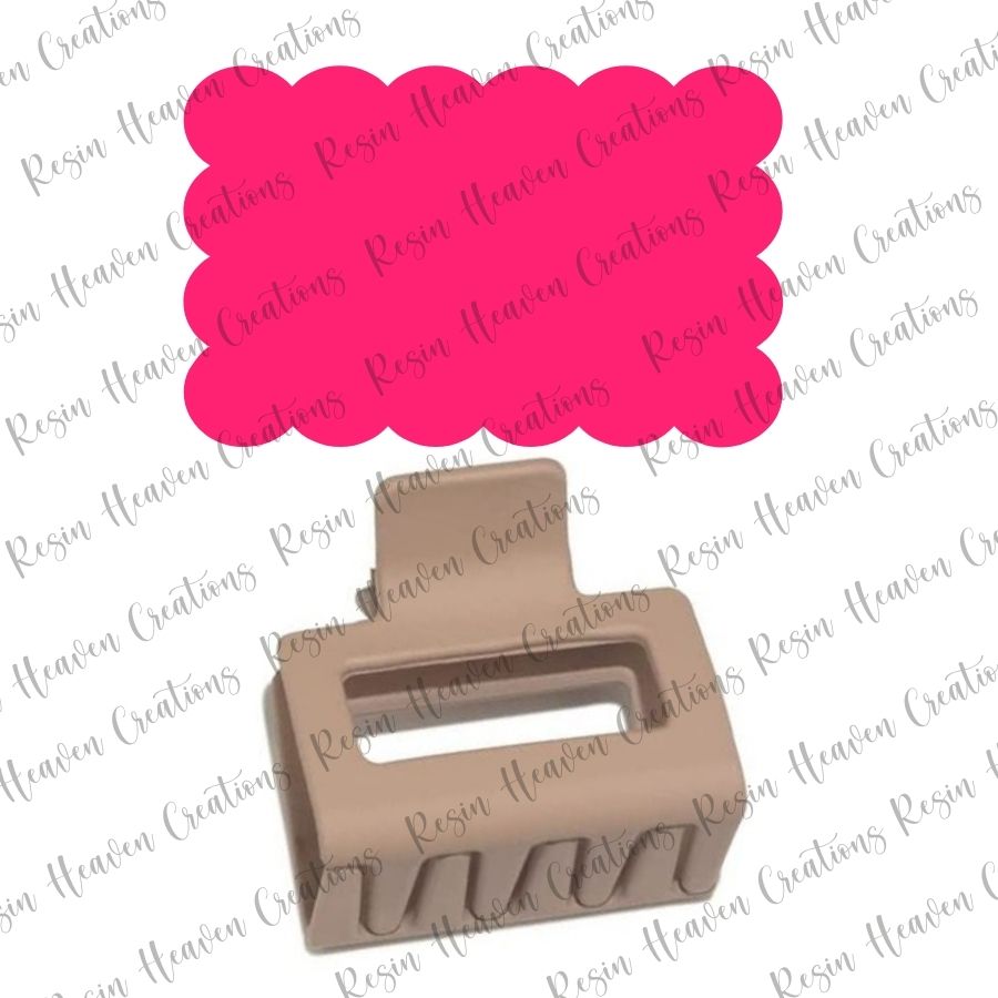 SCALLOPED Small Hair Claw Clip (Clear acrylic 2 inch)